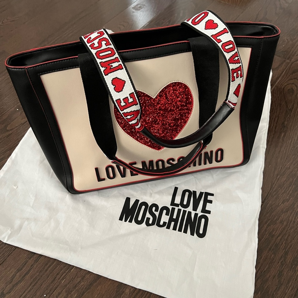 Love Moschino Black and Beige Tote Bag with Red Heart